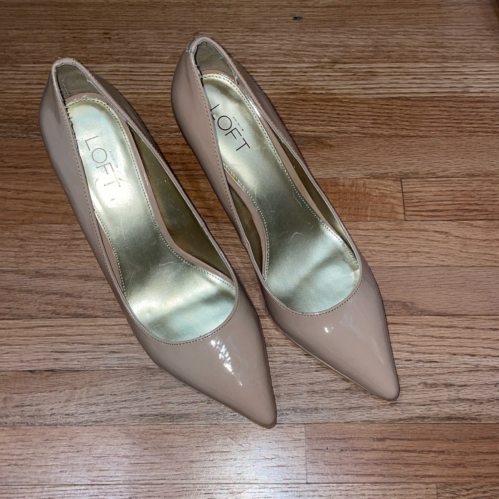 LOFT Beige 3.5” heels